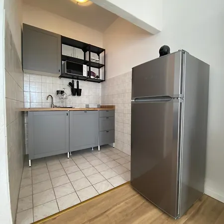 Apartment Dubravka 3 *